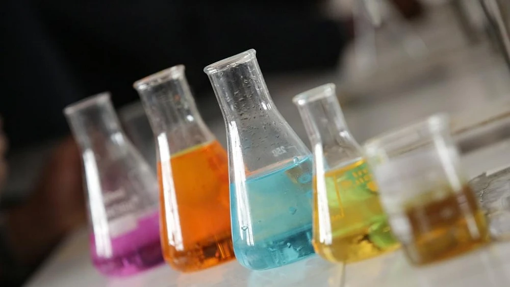 MEMS Chemické látky a směsi